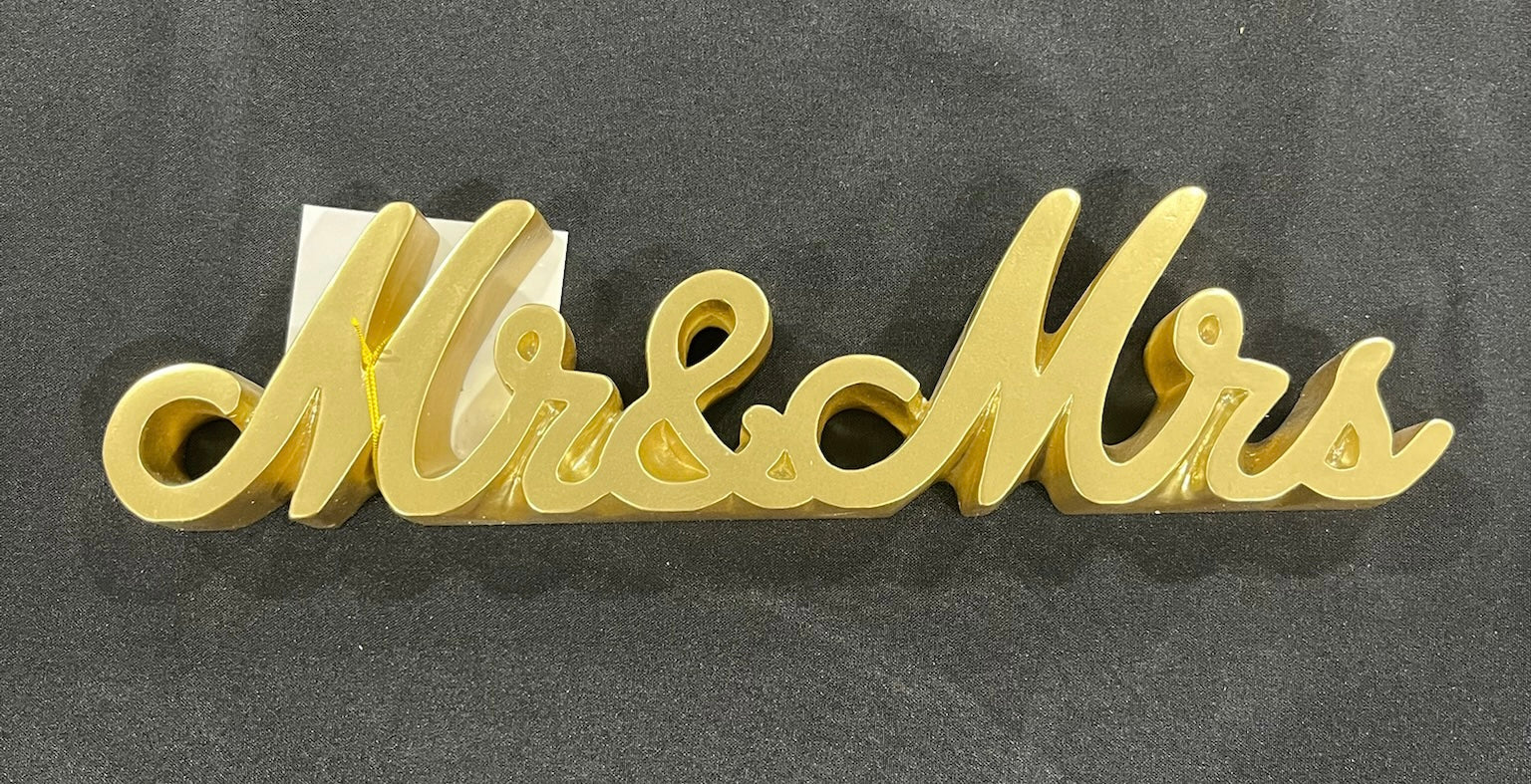 Mr&Mrs Gold Sign image 0