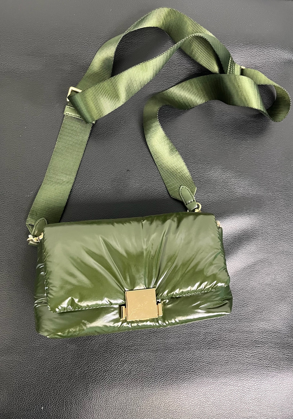 Green Purse  image 1