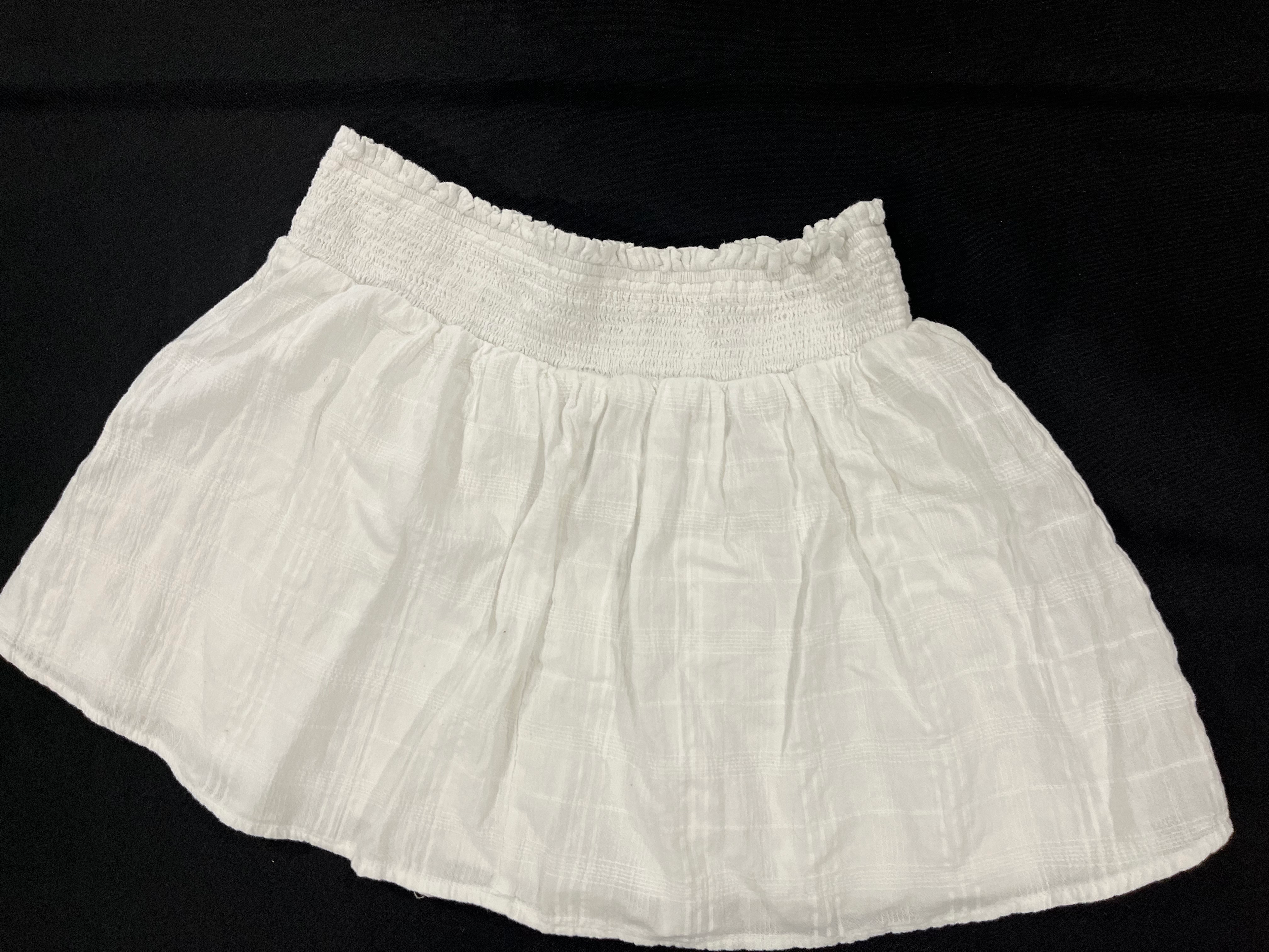Girls White Skirt  image 3