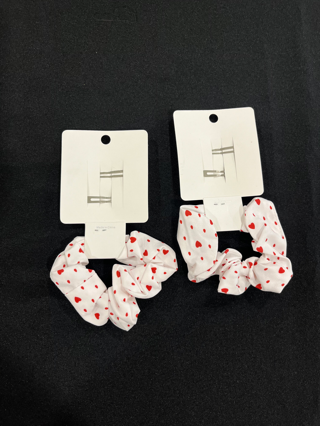 Three Piece Clip and Scrunchie Set  image 7